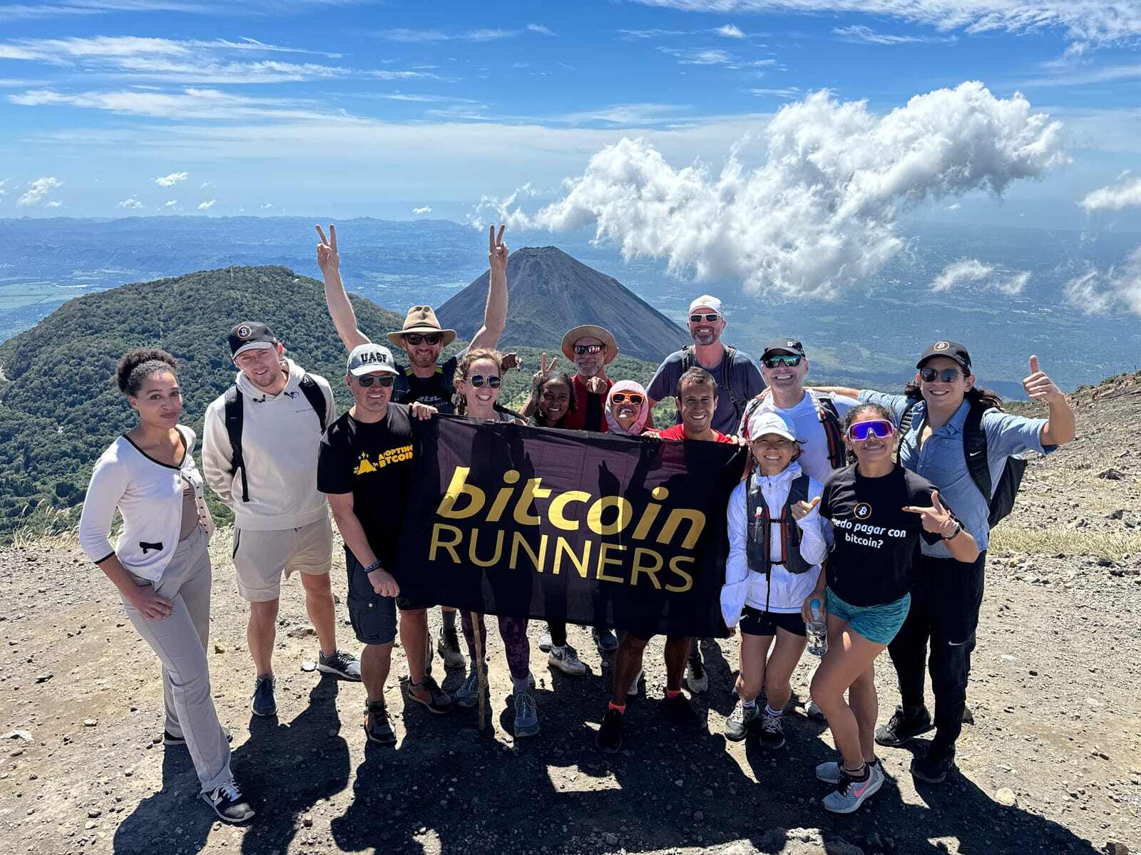 Adopting-Bitcoin-Runners-Volcano-El-Salvador